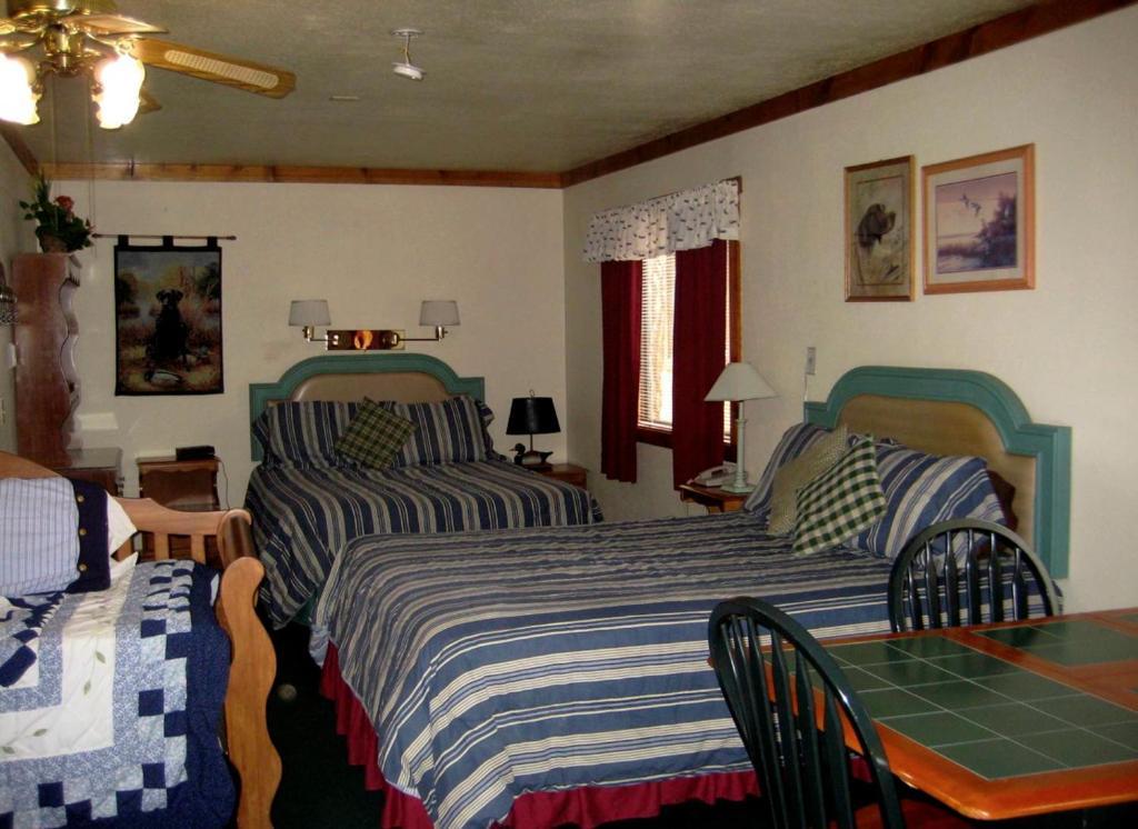 Majestic Moose Lodge - Coptic Village Big Bear Lake Værelse billede