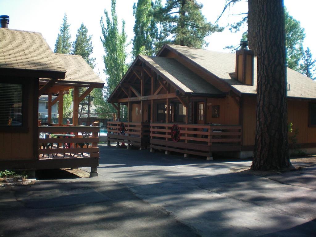 Majestic Moose Lodge - Coptic Village Big Bear Lake Eksteriør billede